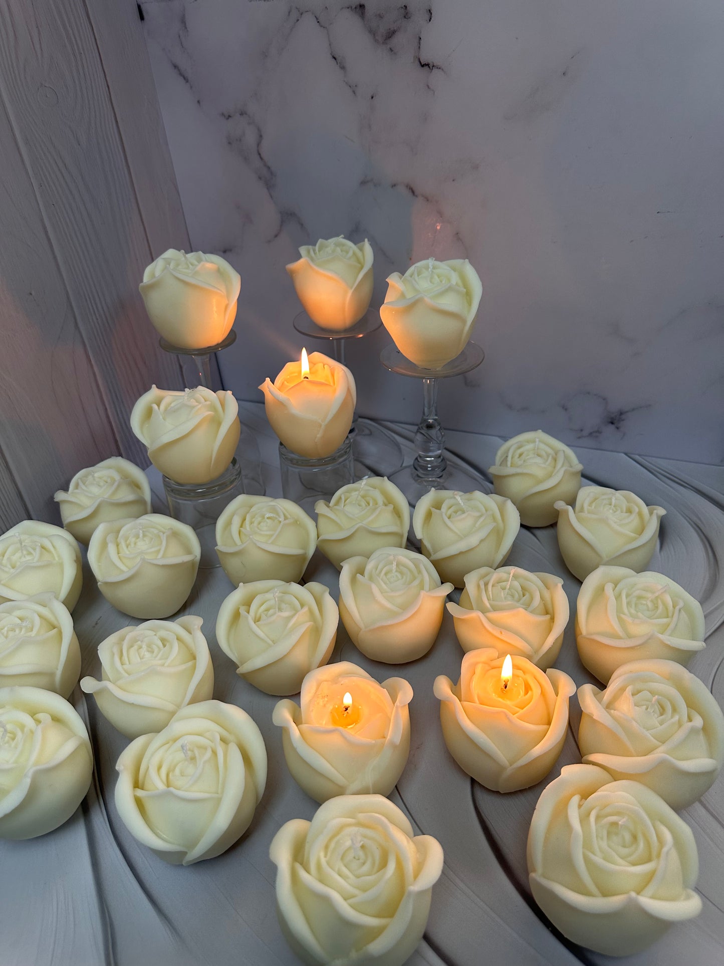 Medium rose