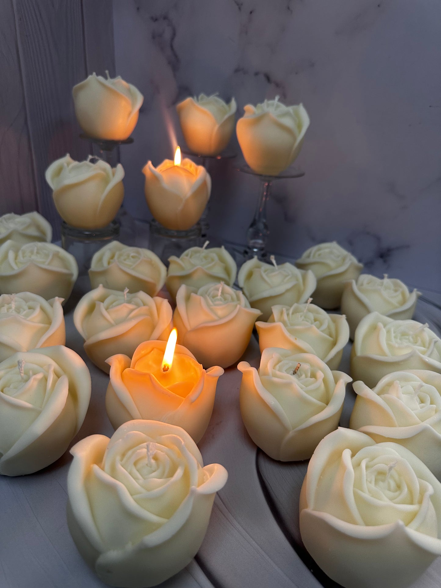 Medium rose
